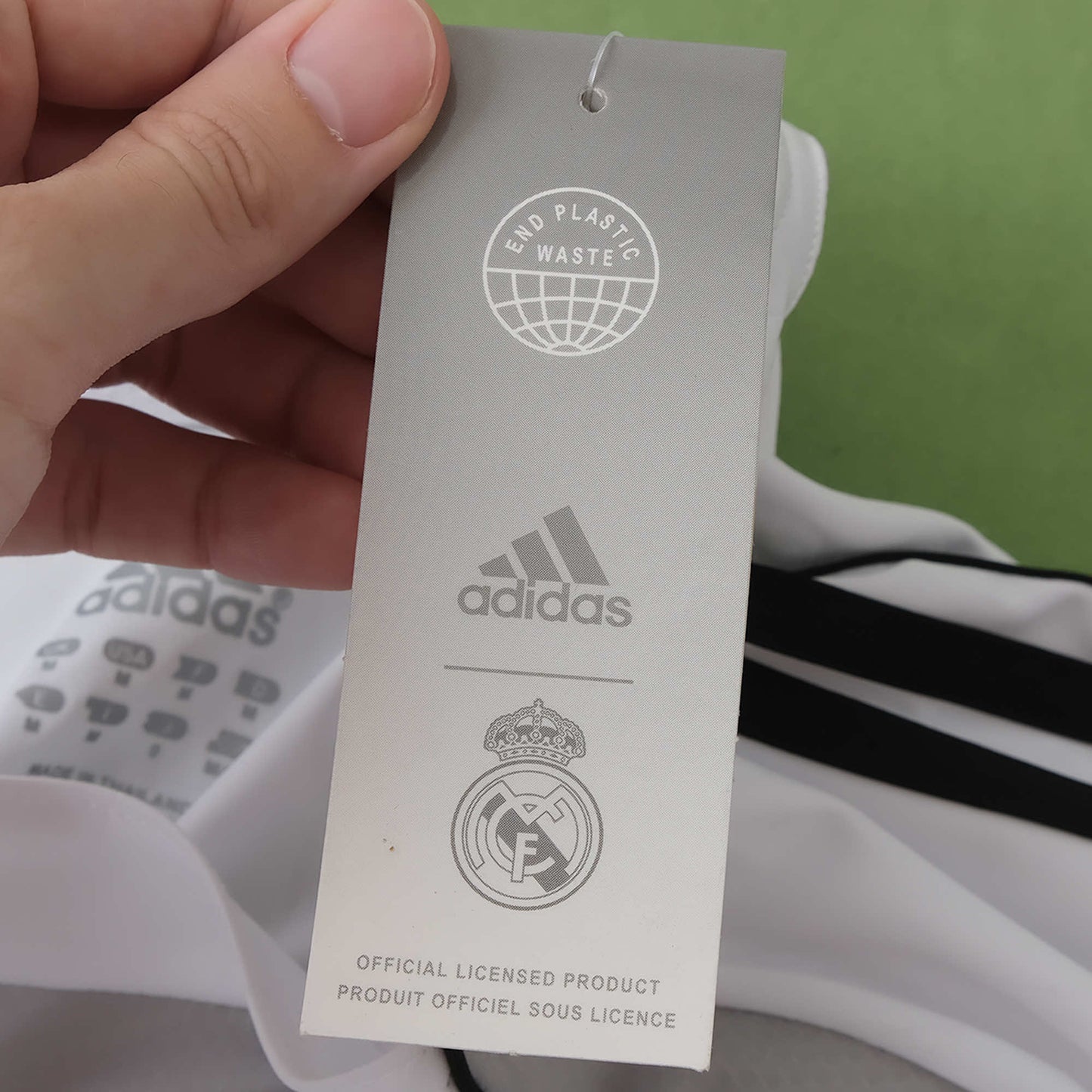 Real Madrid 2006/07 Home Retro jersey