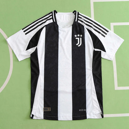 Juventus 2024/25 home Player Version jersey