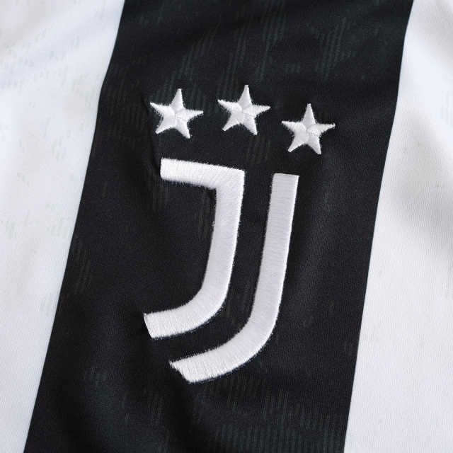 Juventus 2024/25 home Fan Version jersey