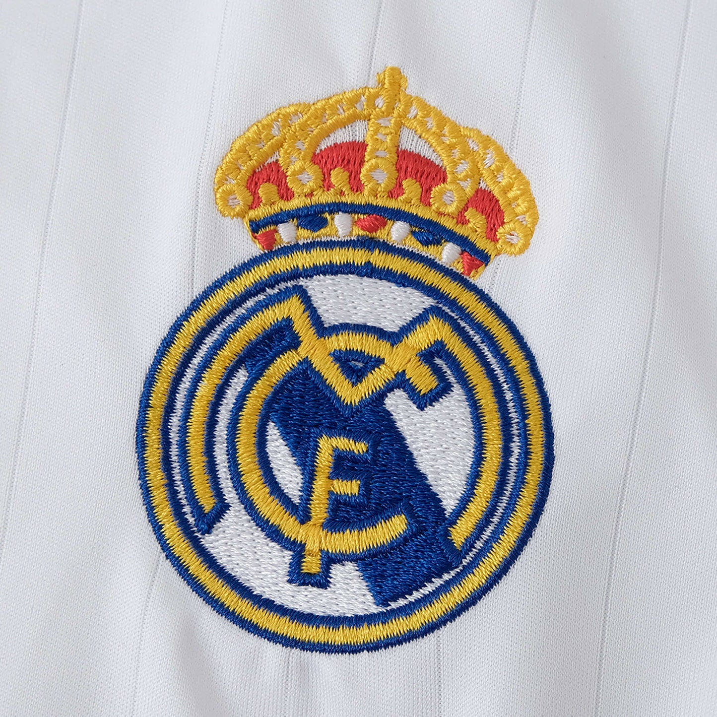 Real Madrid 2006/07 Home Retro jersey