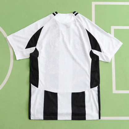 Juventus 2024/25 home Player Version jersey