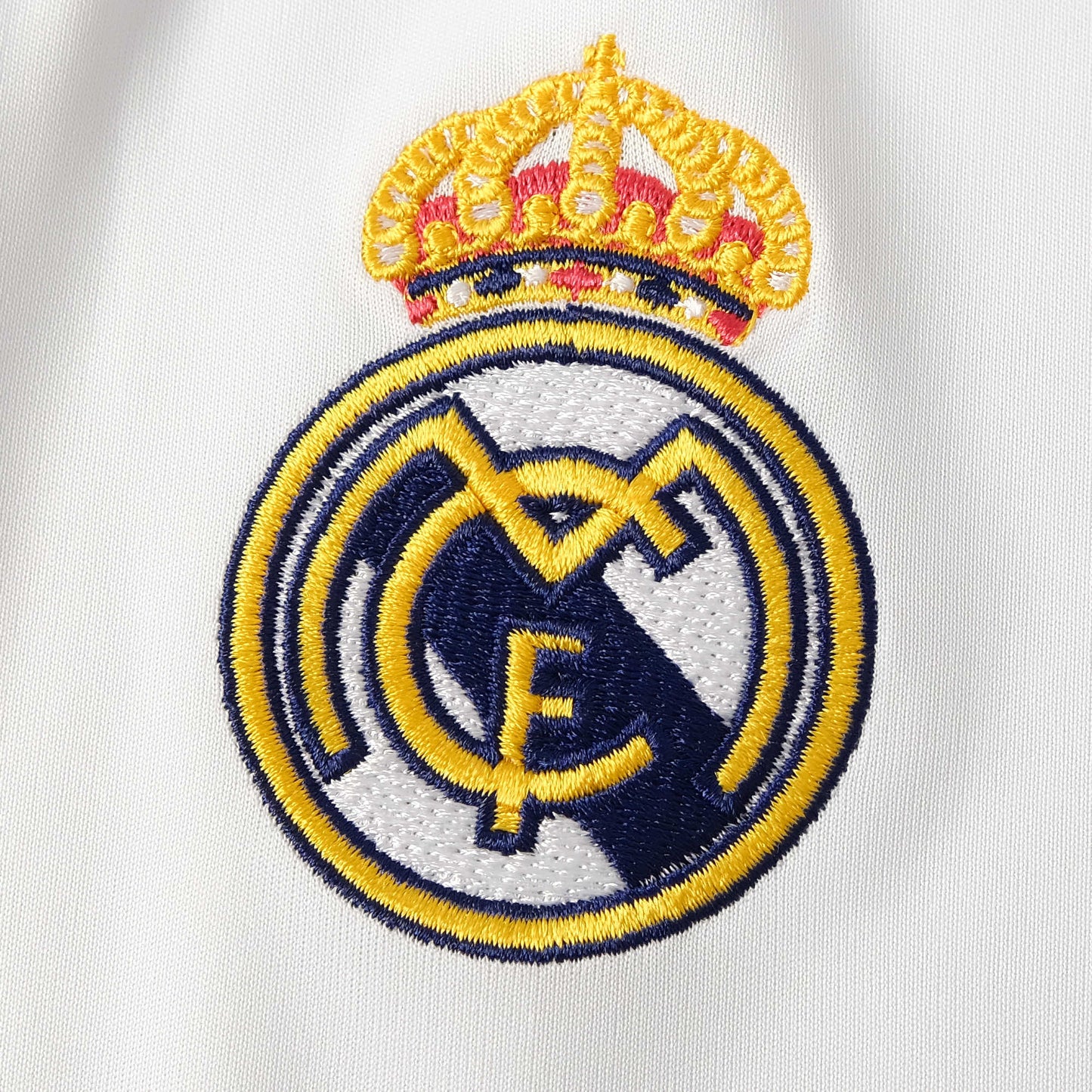 Real Madrid 2005/06 Home Retro jersey